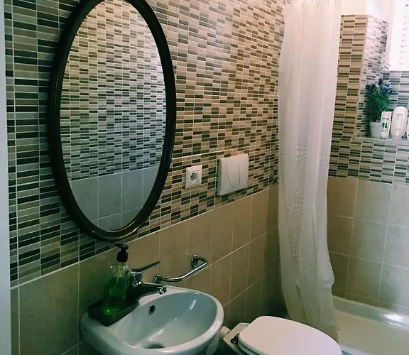 4 Center